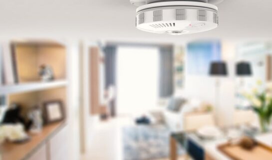 Betriebskosten – Umlagefähigkeit von Rauchwarnmeldern und unzulässige Schätzung der Heizkosten