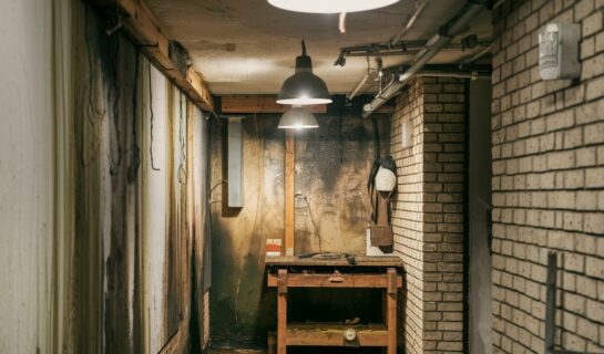 Feuchter Altbaukeller kein fristloser Kündigungsgrund für Mieter